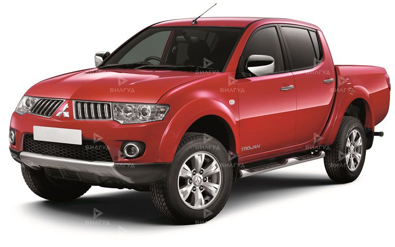 Замена бачка ГУР Mitsubishi L200 в Оренбурге Замена бачка ГУР Mitsubishi L200 в Оренбурге