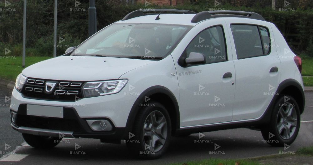 Замена бачка ГУР Renault Sandero в Оренбурге Замена бачка ГУР Renault Sandero в Оренбурге