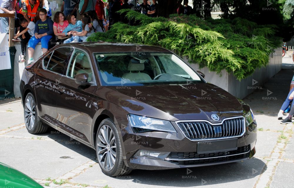 Замена бачка ГУР Škoda Superb в Оренбурге Замена бачка ГУР Škoda Superb в Оренбурге