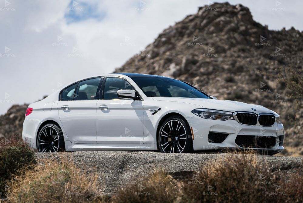 Техническое обслуживание BMW M5 в Оренбурге Техническое обслуживание BMW M5 в Оренбурге